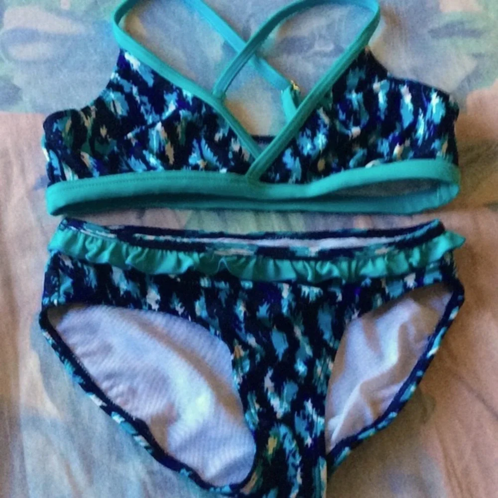 Cabana Life Teal and Navy Girls 3-Piece Rashguard Swim Set in size 10